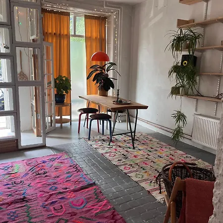 Central Bohemian Authentic Daire